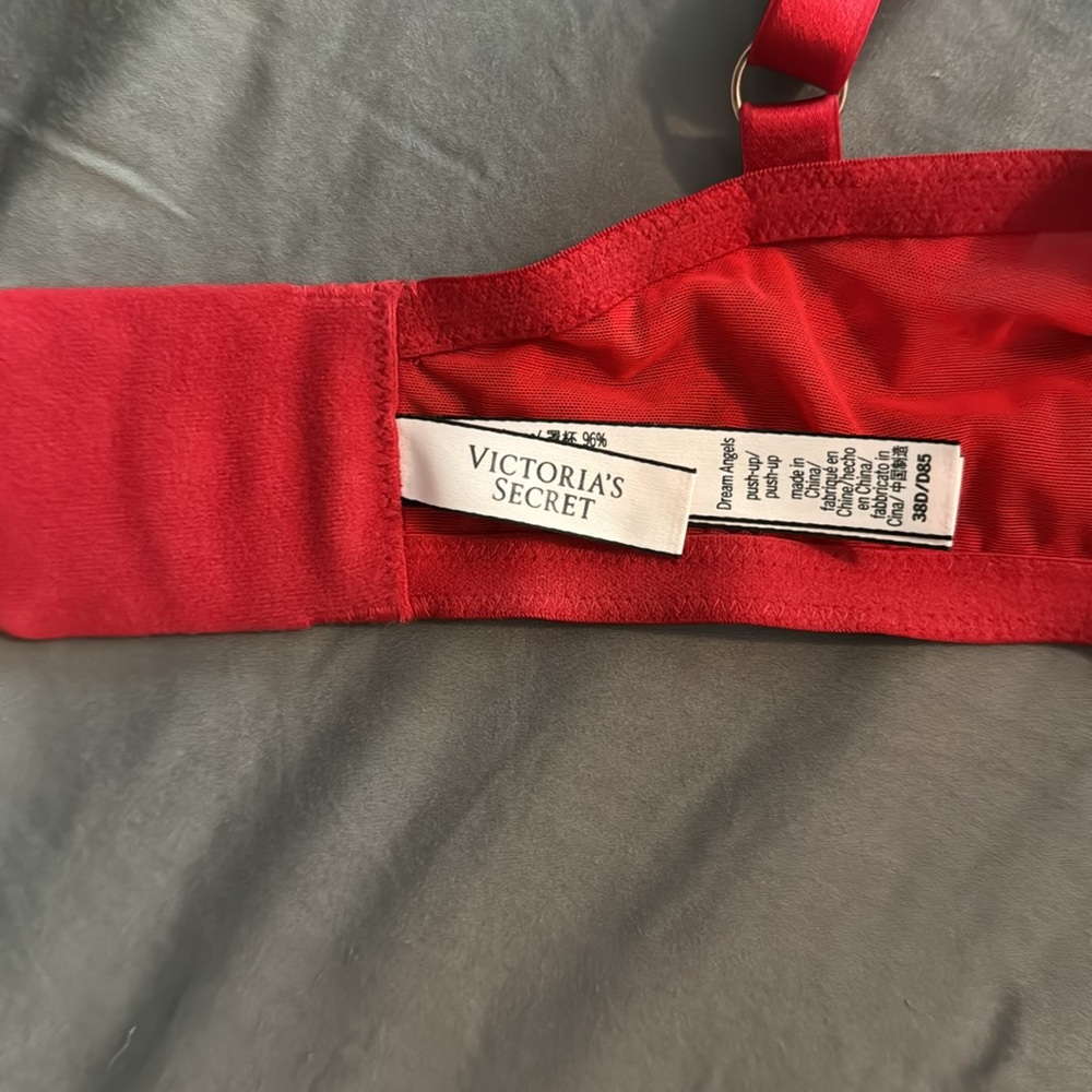 Victorias Secret Bra - Picture 4 of 6